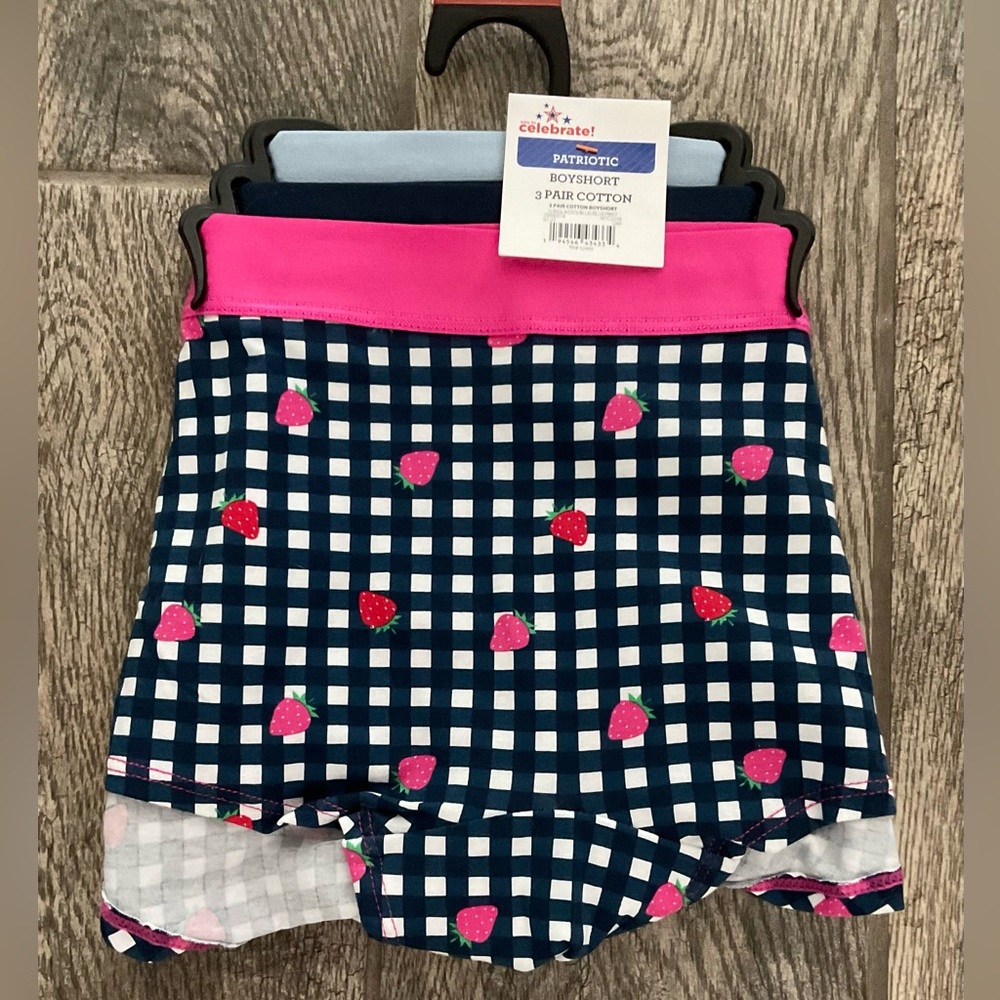 New 3 pairs of Way to Celebrate Cotton Boyshort Panties Size M Multicolor